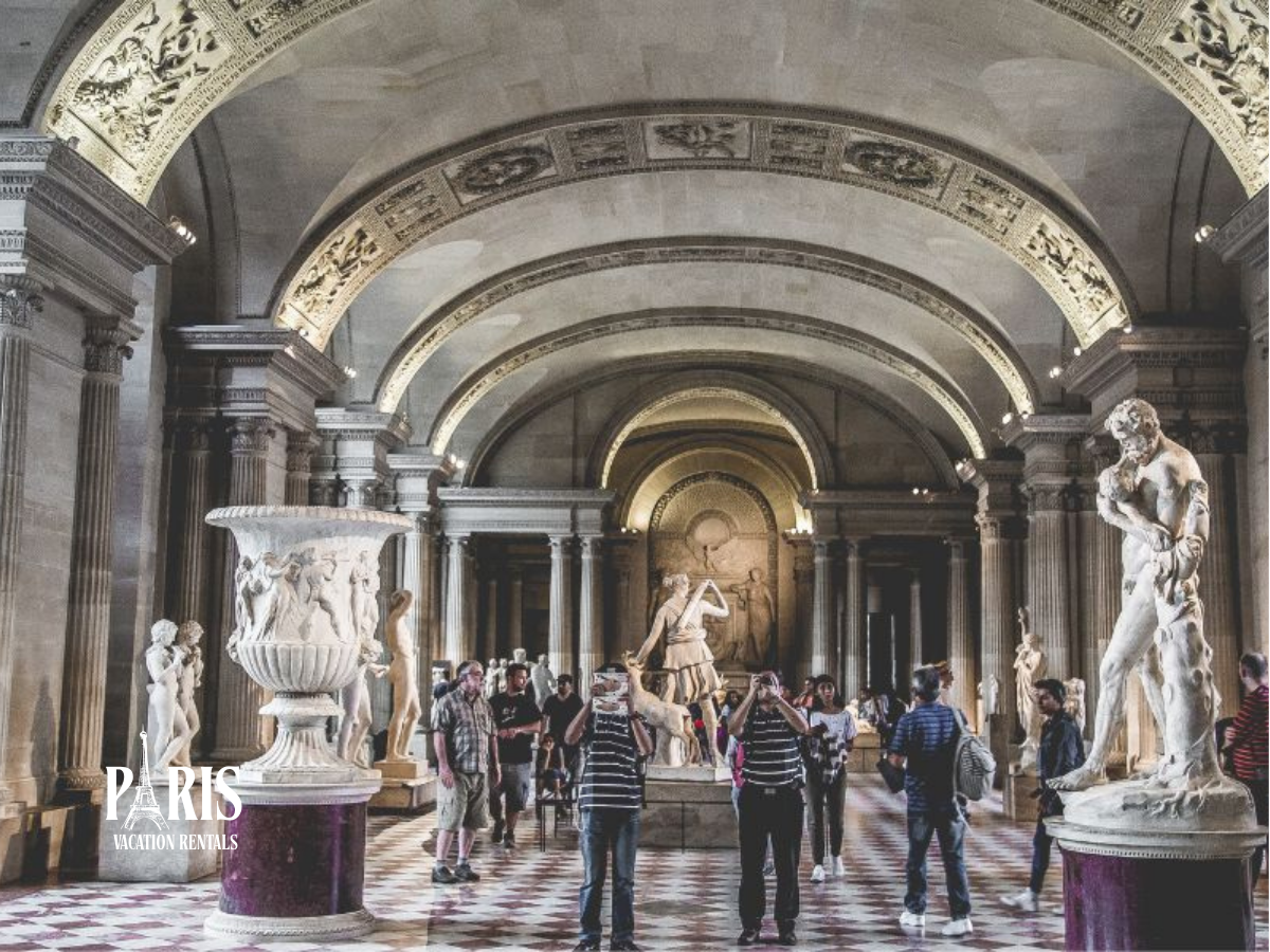 louvre museum paris