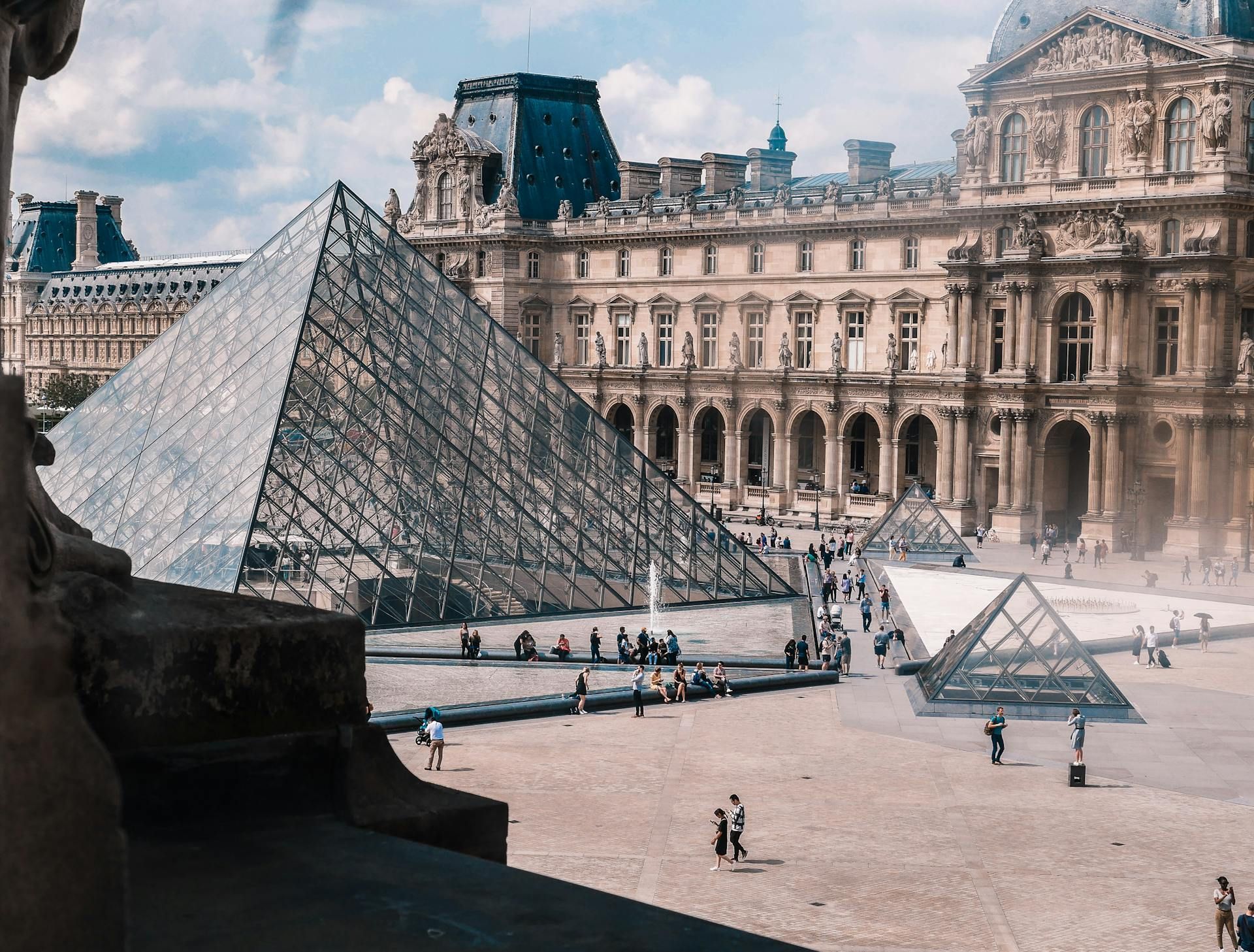 Paris Vacation Rentals is waiting for you - Book your stay in Paris with us!