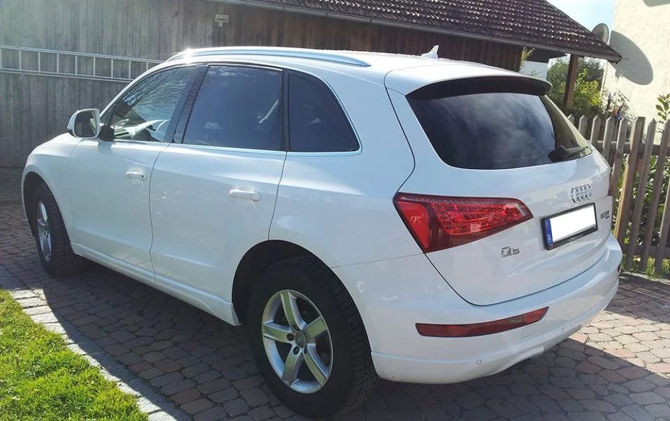 Lackiertes Autos, durchgeführt von der Autoglastechnik Robert Gigl GmbH