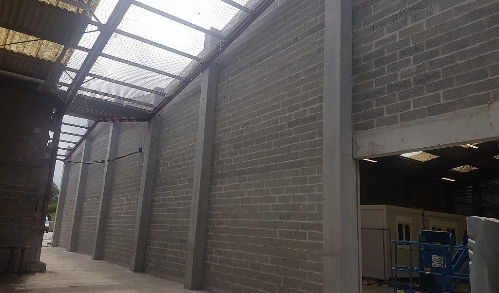 Construction de murs hauts