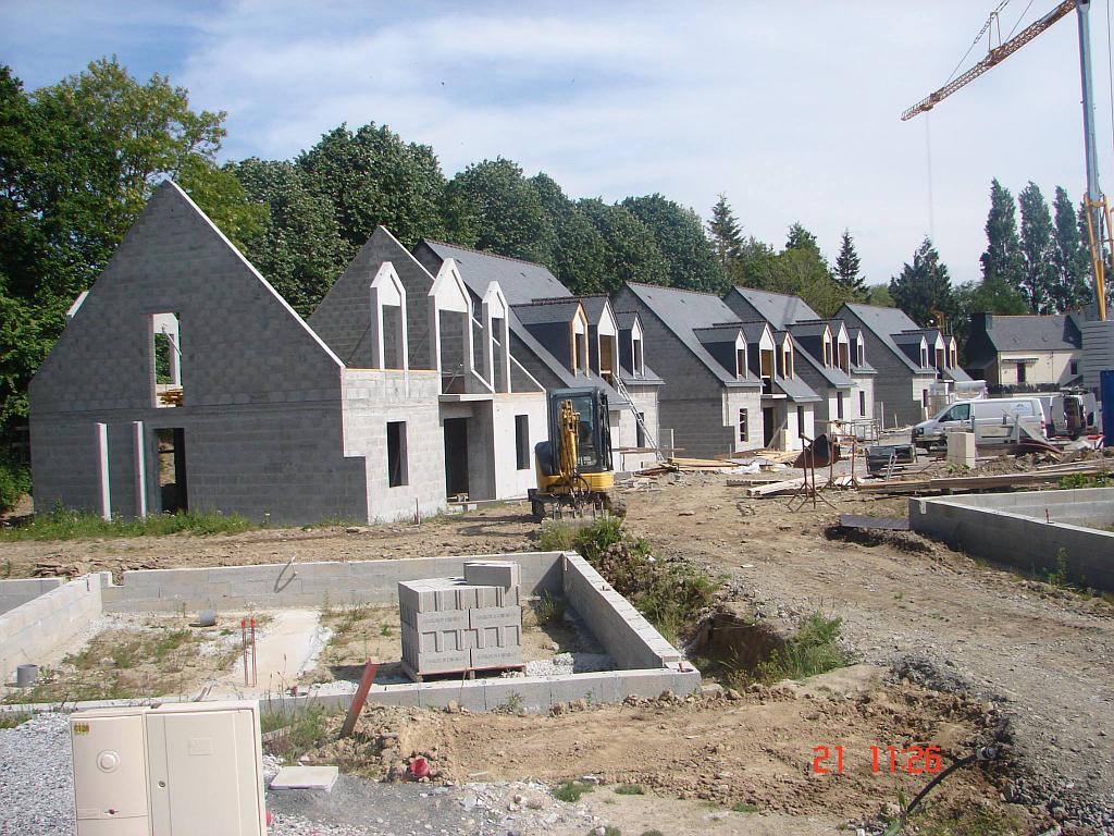 Construction de plusieurs pavillons