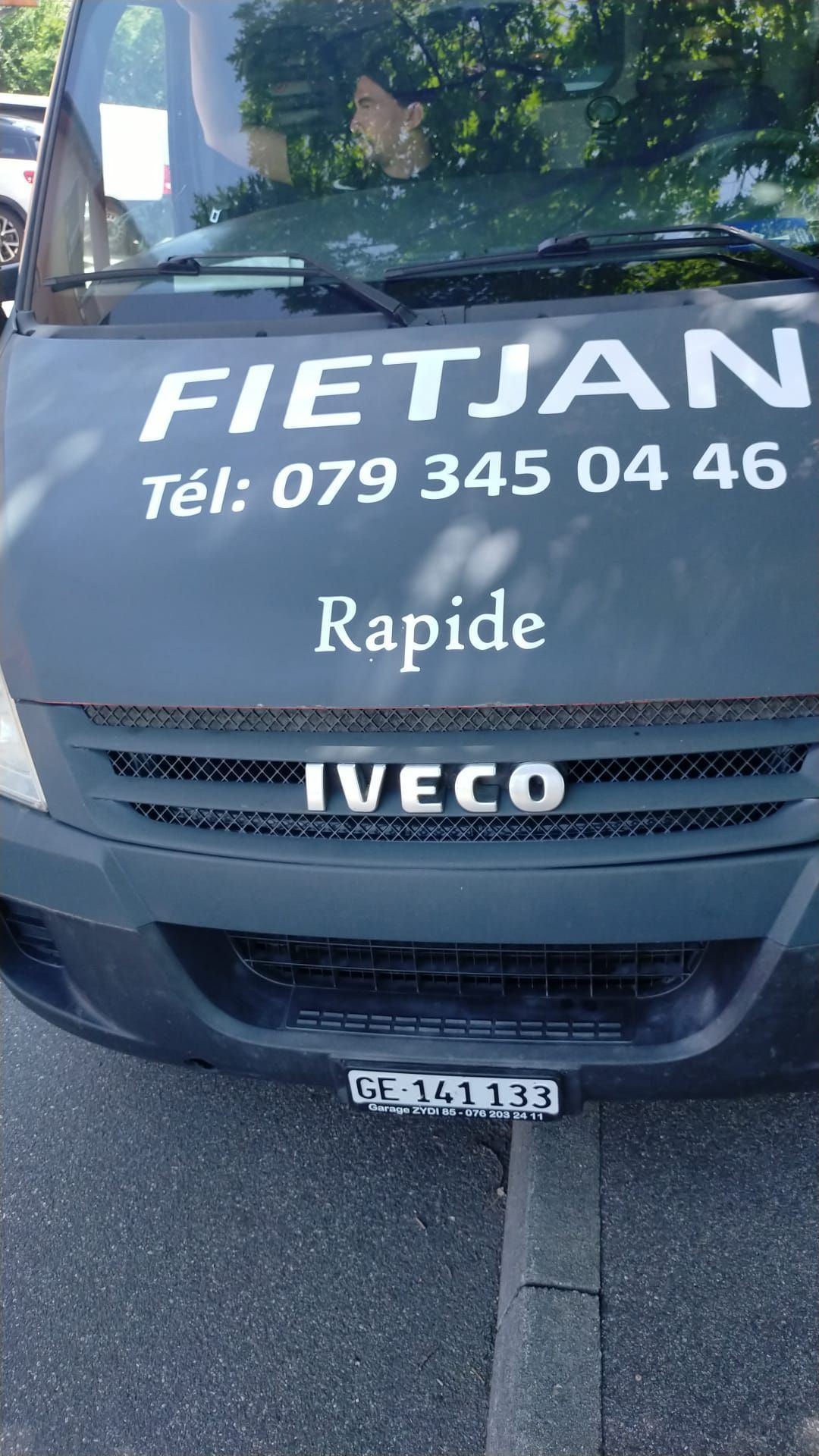 Vos experts en déménagement en Suisse et à l'étranger - Fletjan