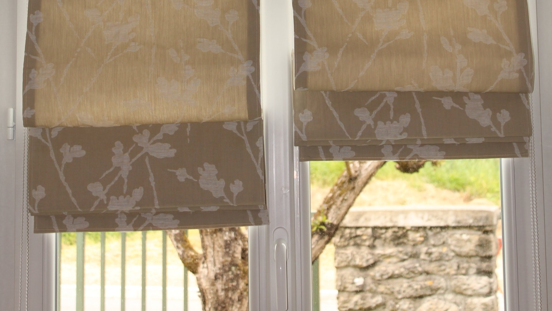 Stores bateau pliés