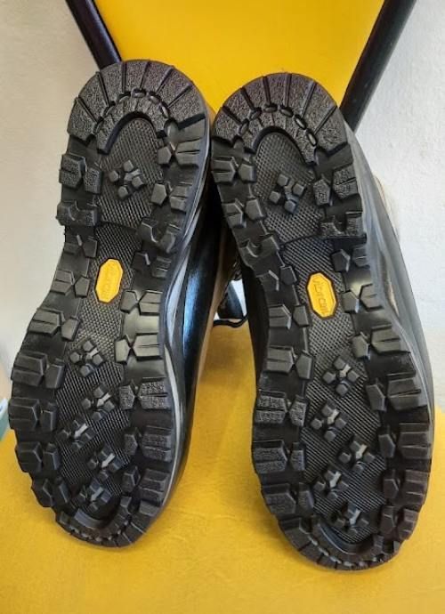 Riparazione calzature e plantari-Mansur