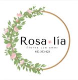 Logotipo de Rosa l&iacute;a con flores rosas y hojas verdes sobre un marco circular dorado, n&uacute;mero de tel&eacute;fono 623 283 922