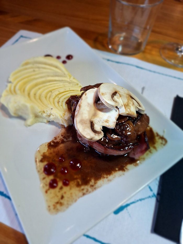 Carne champiñón