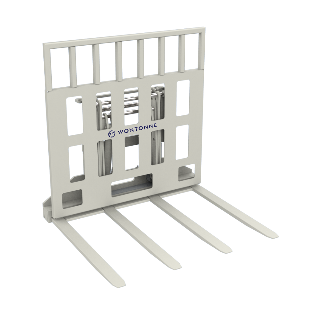 Ein weißer Gabelstapler mit vier daran befestigten Gabeln auf einem weißen Hintergrund.