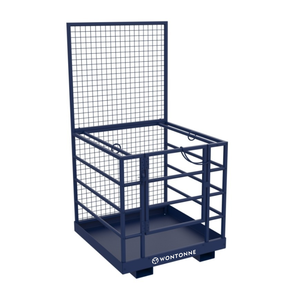 Ein blauer Metallkäfig mit einem Netzdeckel auf weißem Hintergrund