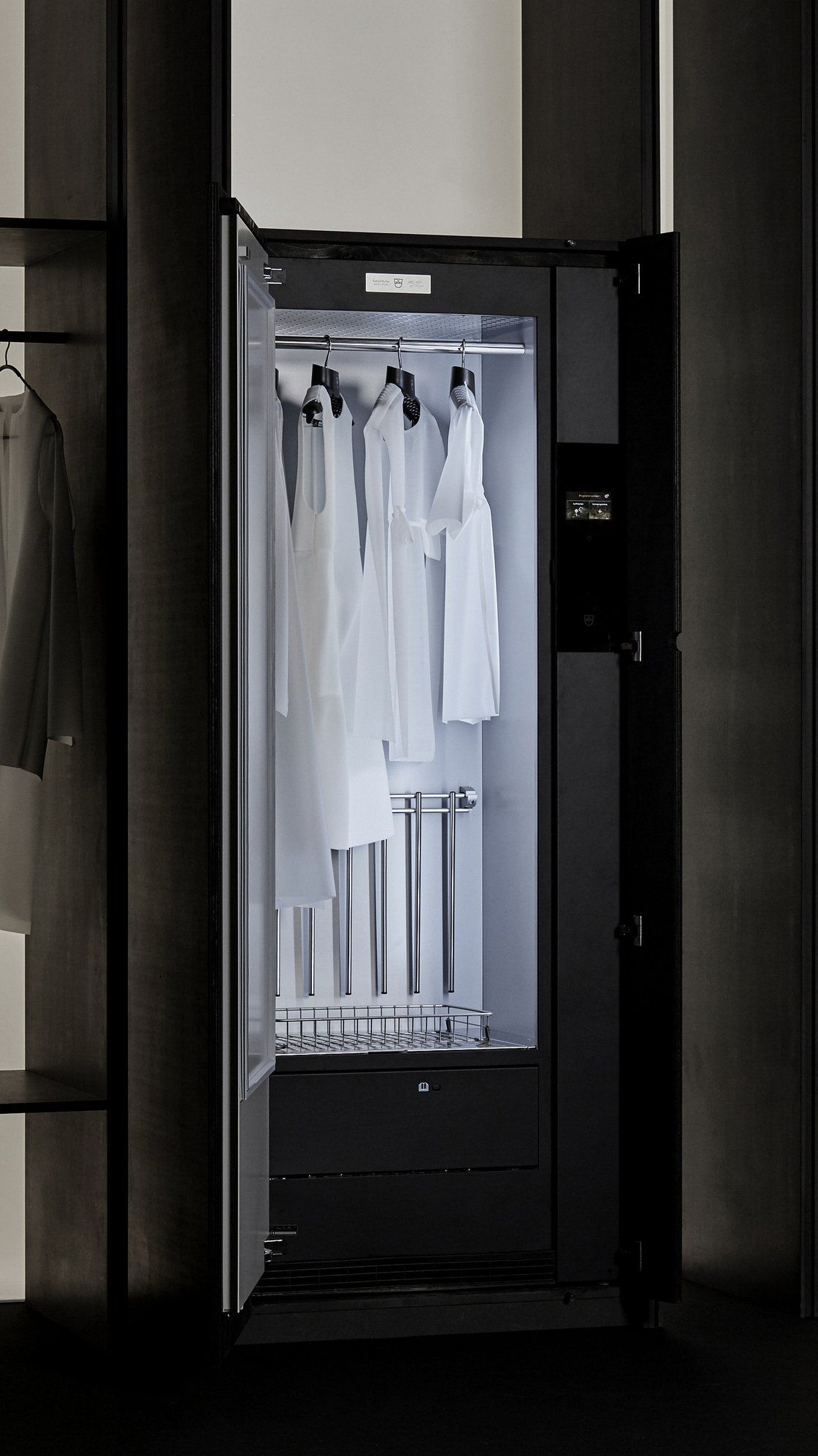 Armoire défroissante