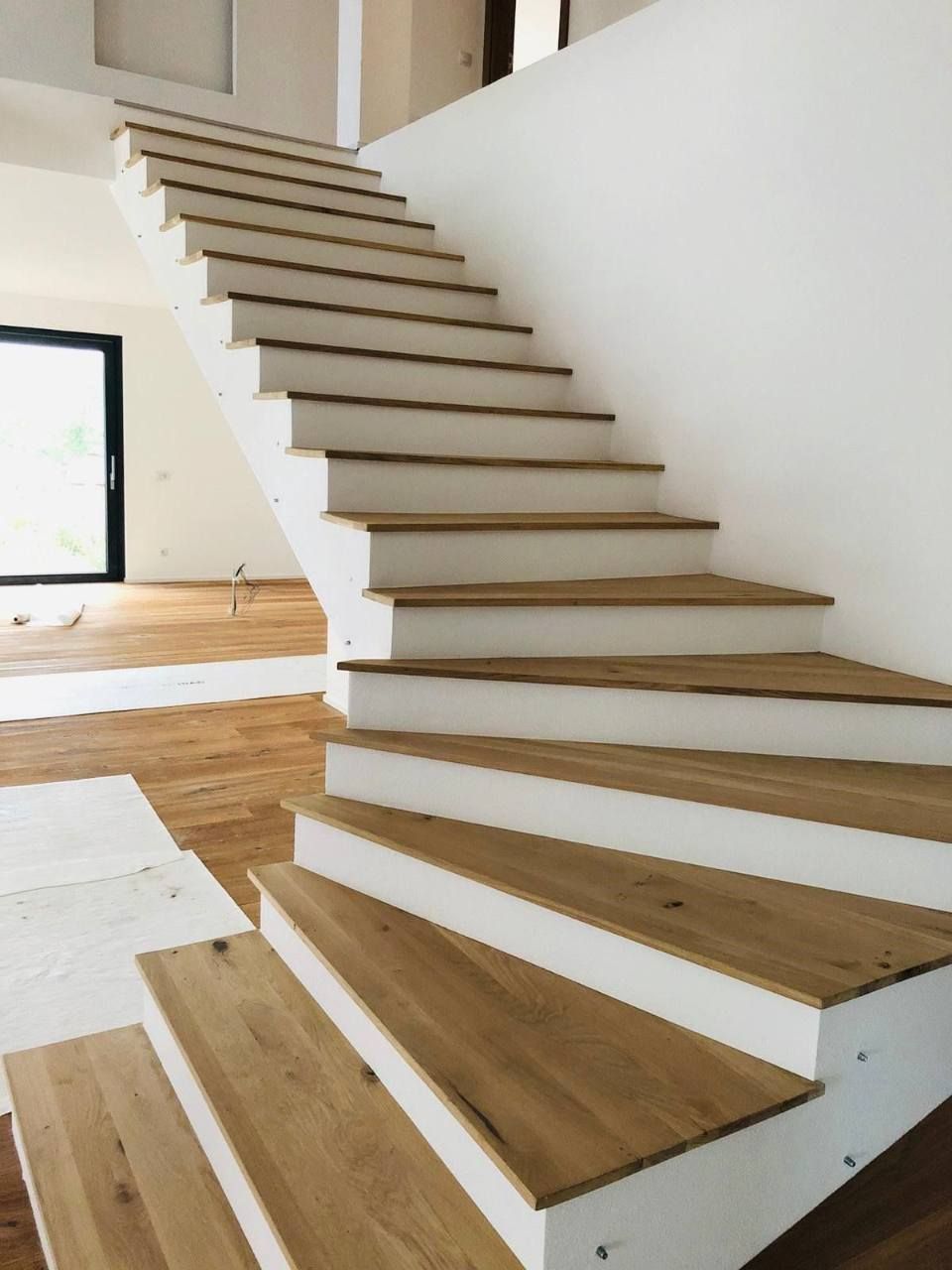 Treppentritt der Bodenbeläge Musliu AG
