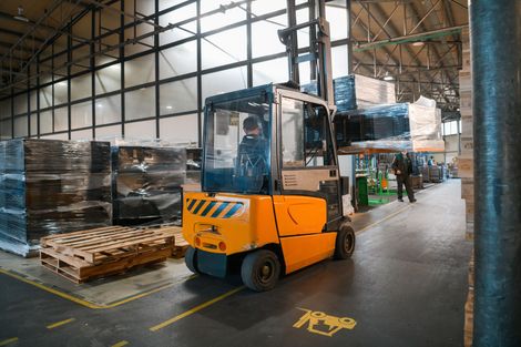 Assistenza tecnica e manutenzione - Tecnocarrelli Sagl
