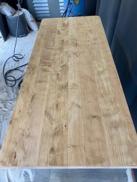 Sablage de table terminé