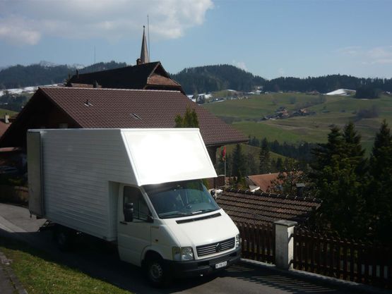 Fahrzeug | Pronto Umzüge & Transporte | Entsorgung, Reinigung, Räumung | Aeschi bei Spiez, Kanton Bern