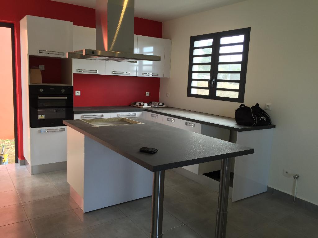 Constructeurs de maisons individuelles modernes et traditionnelles