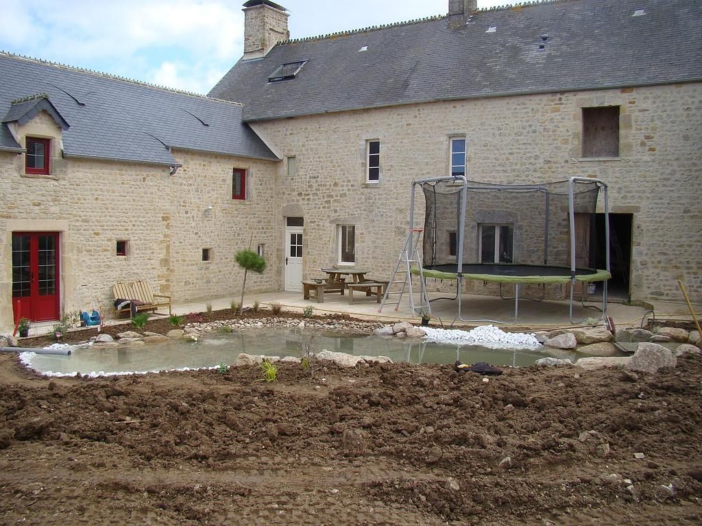 Jardin avec bassin, suite des travaux 