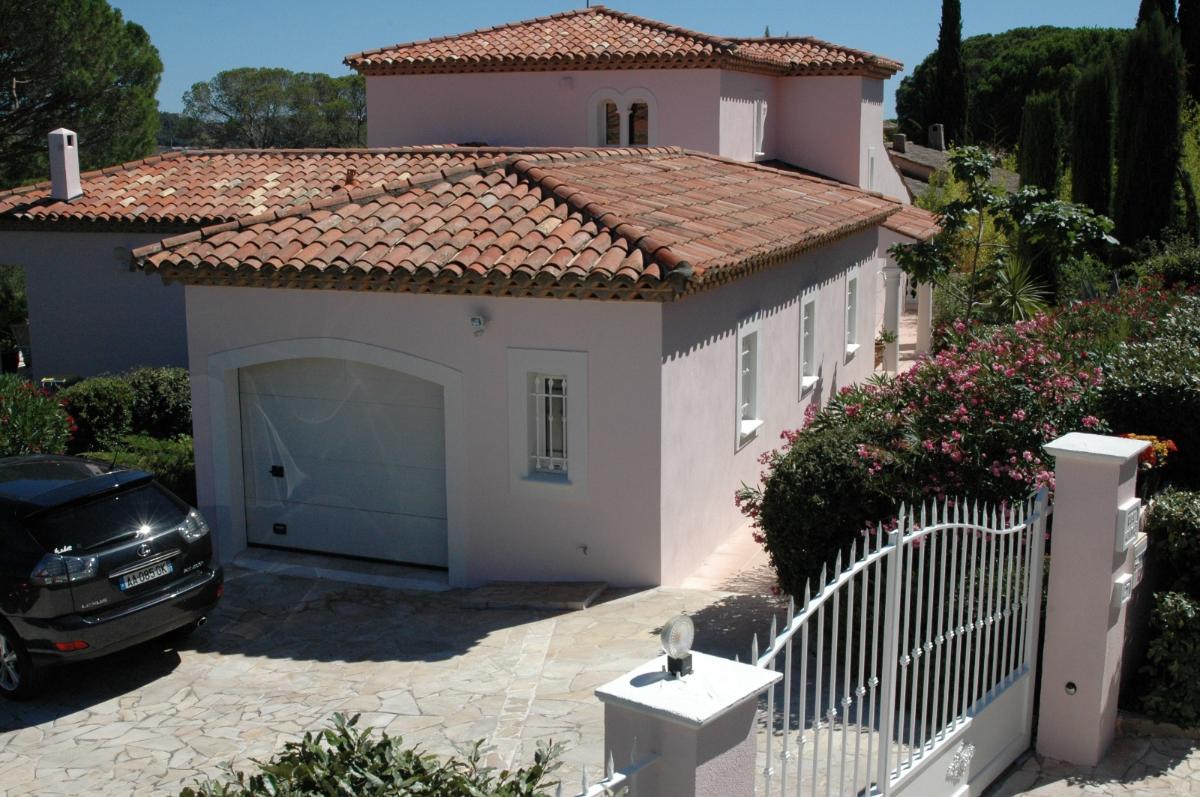 Villa rose totalement rénovée 1