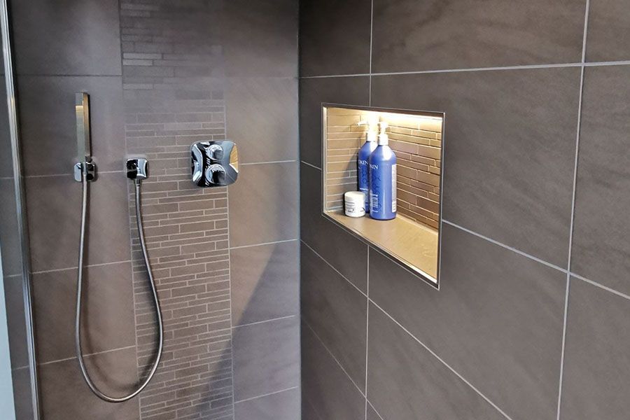 Elektroinstallation in einem Badezimmer