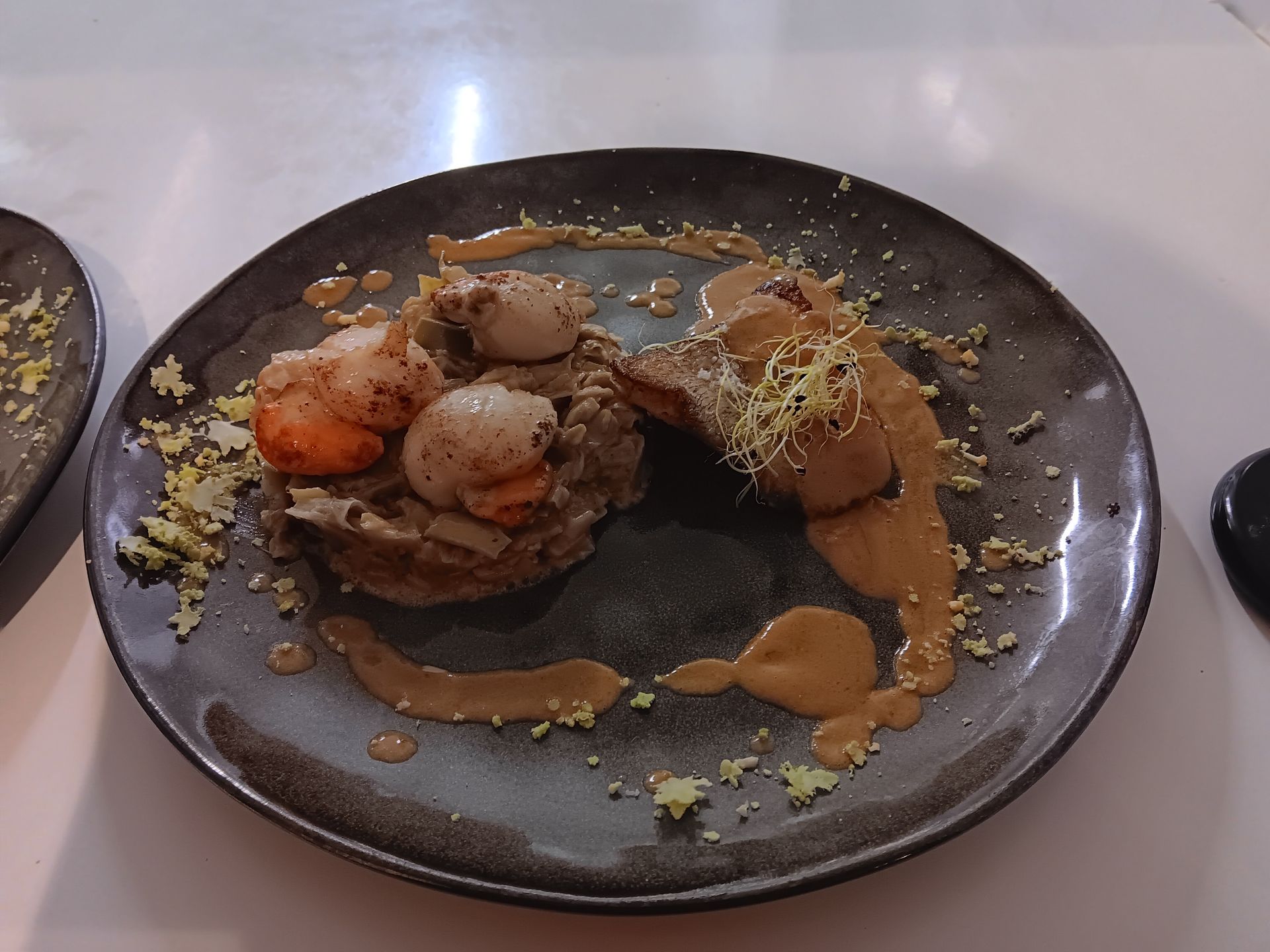 Plat de poisson et fruits de mer