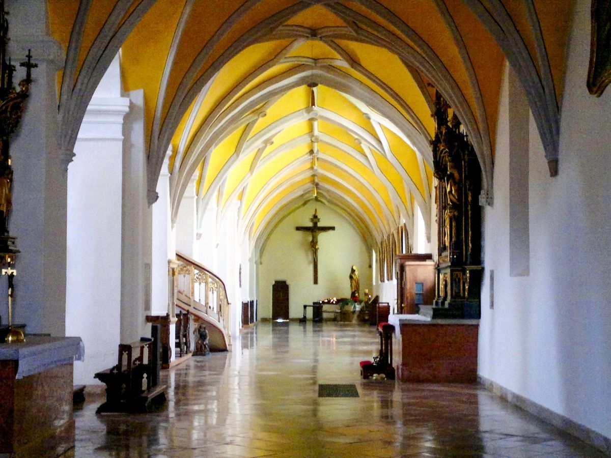 Gotisches Seitenschiff