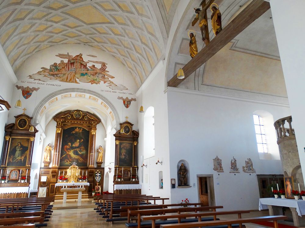 Langhaus mit Kapellenanbau