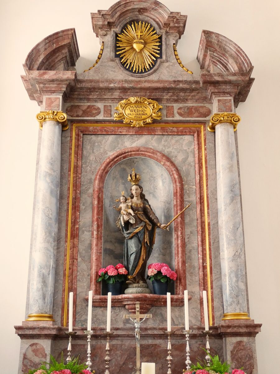 Marienaltar
