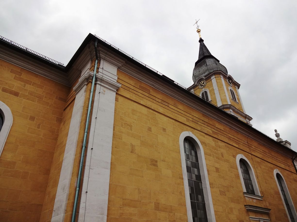 Seitliche Außenansicht