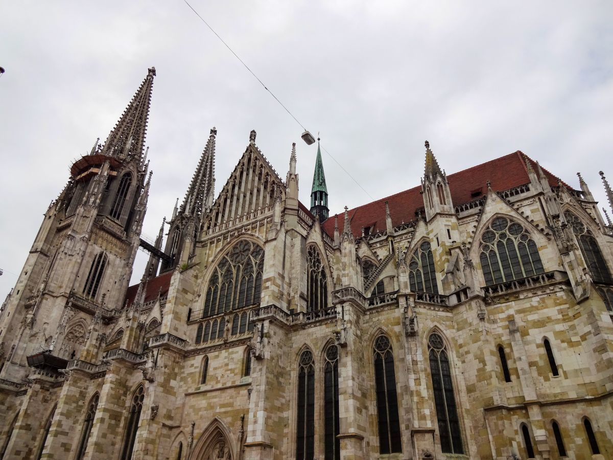 Dom nach Vorbild der französischen Kathedrale erbaut