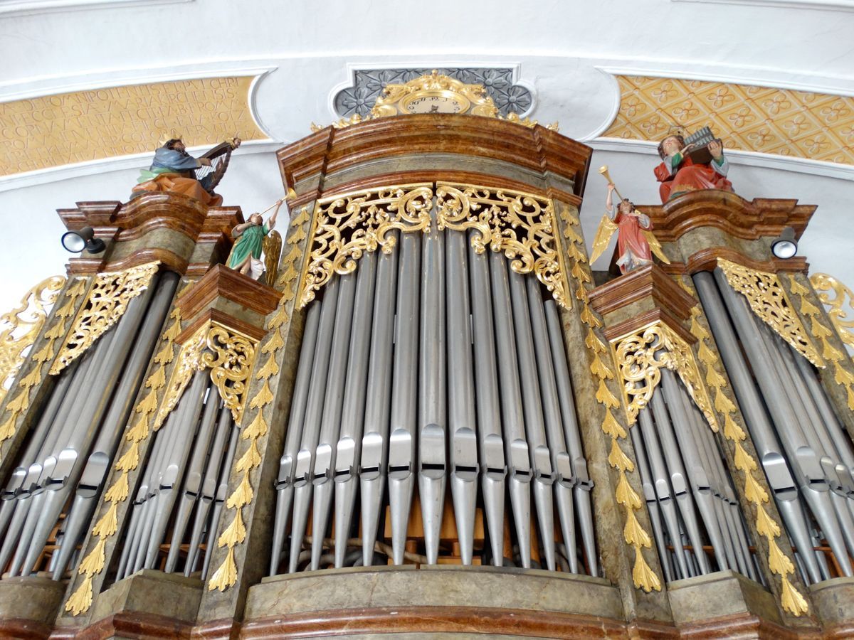 Orgelgehäuse eines unbekannten Meisters mit Figuren David und Cäcilia