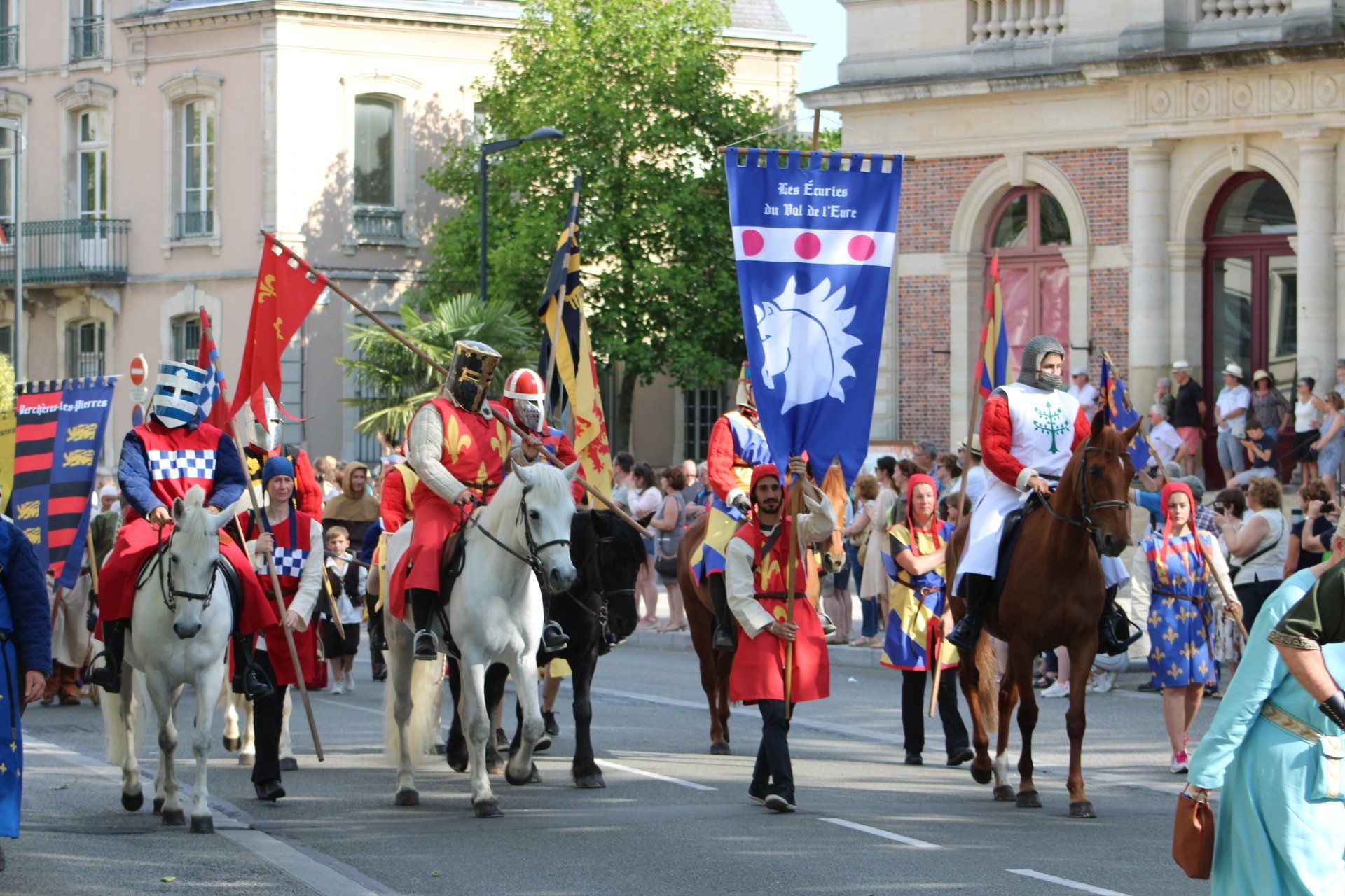 Balade dans les rues de Nogent-sur-Eure