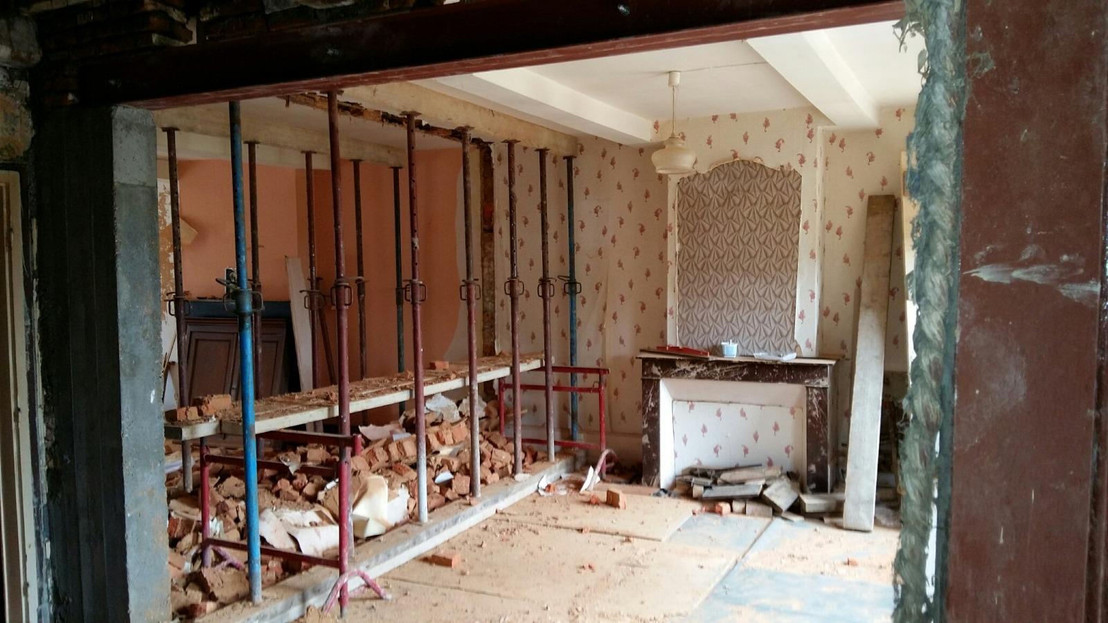 CREATION D'OUVERTURES étaiement - démolition - poteaux béton - profilé