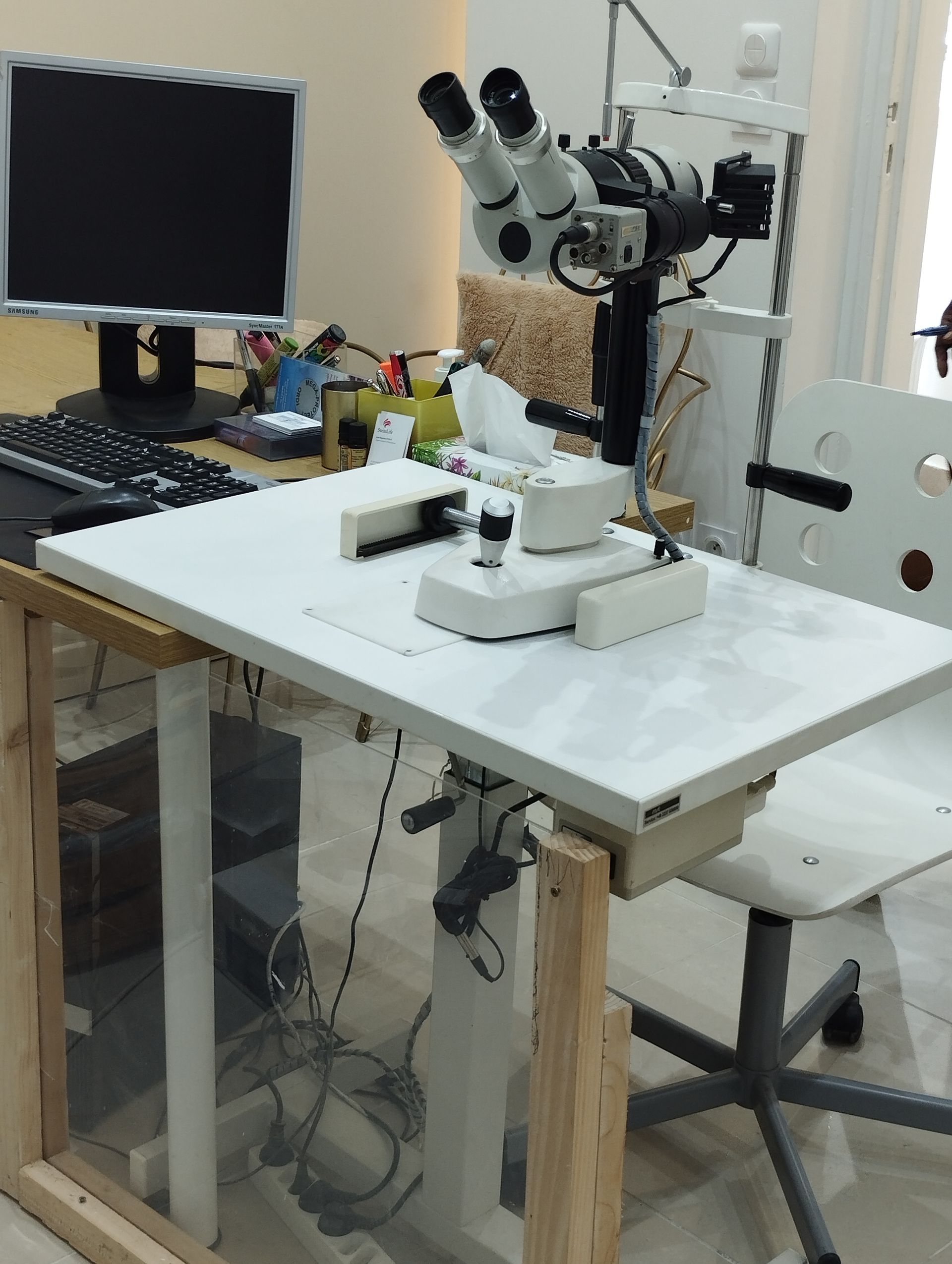 Autre vue équipement pour étude du patient