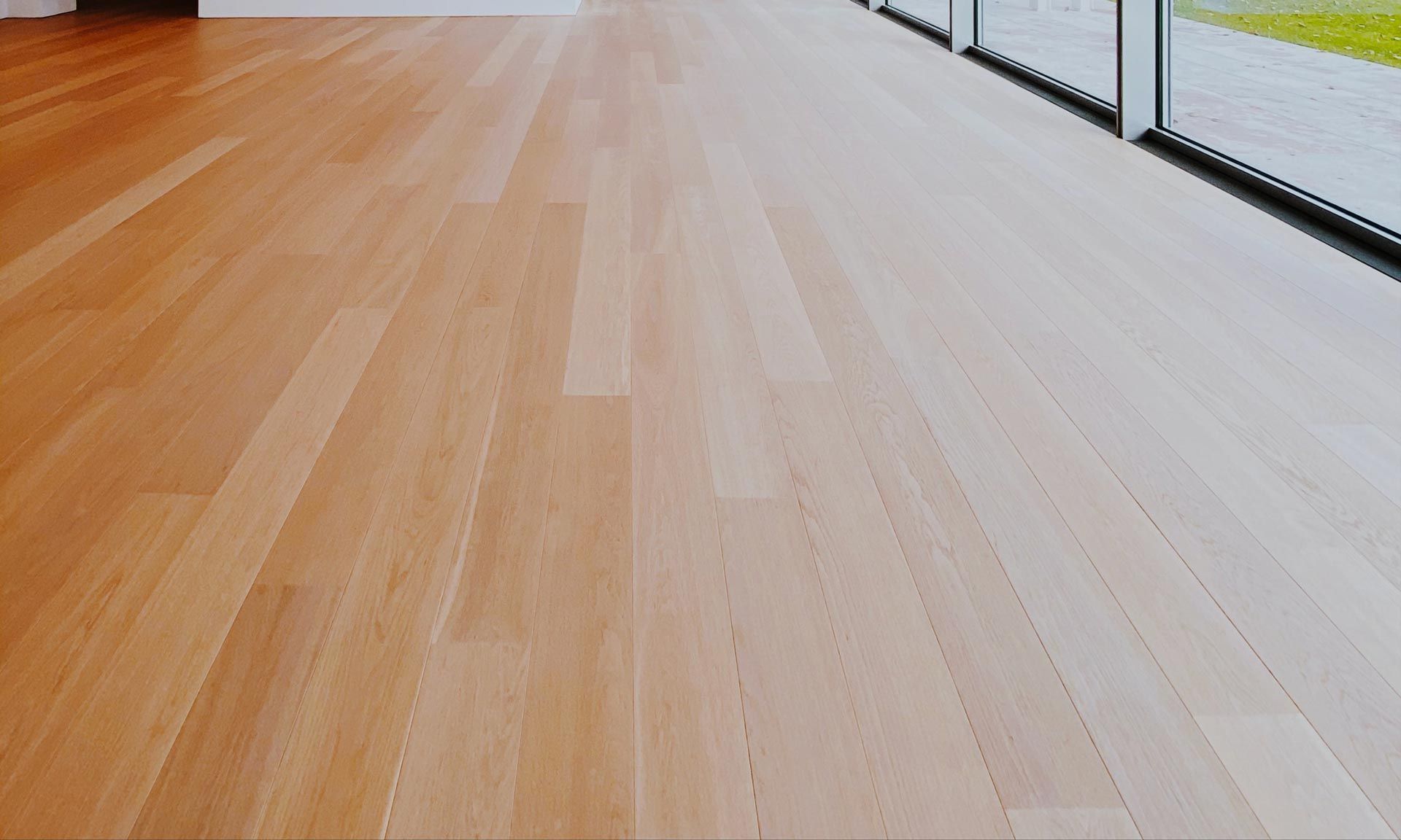 Parkett und Laminat