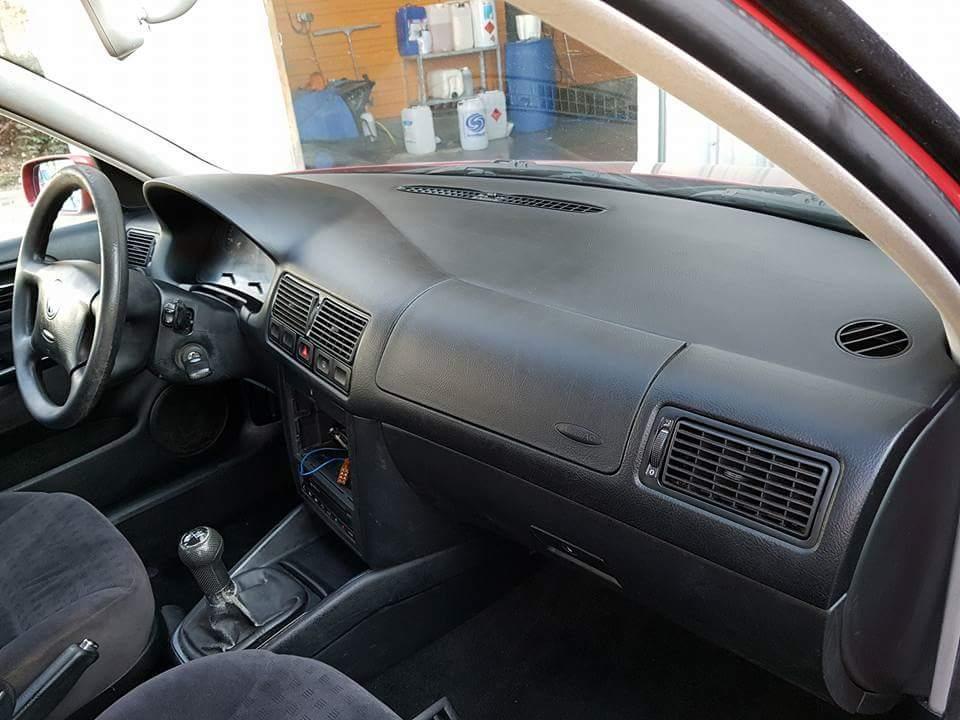 Nettoyage intérieur voiture