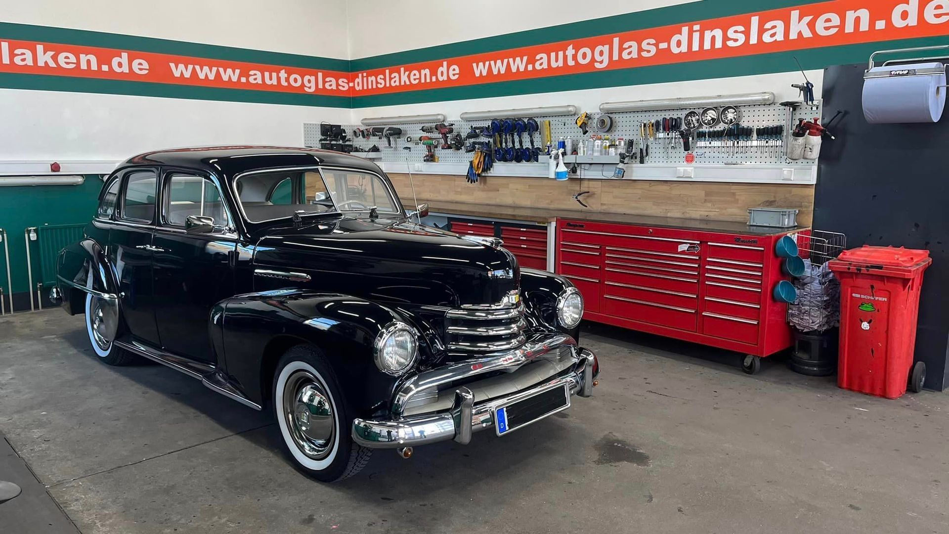 US-Fahrzeuge, Oldtimer & Youngtimer Reparatur bei der F&B Autoglas GmbH