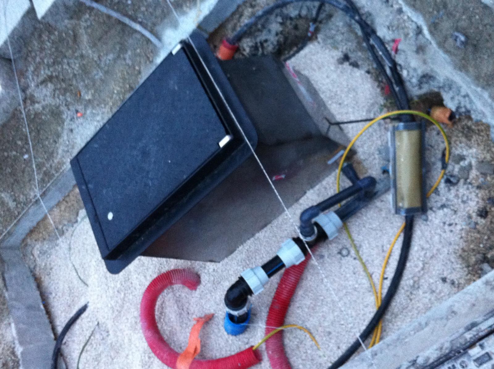 Bouron Lionel travaille sur bouche forraine au Vieux port de Marseille