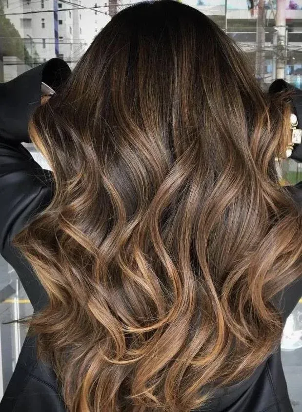 Wavy cheveux longs