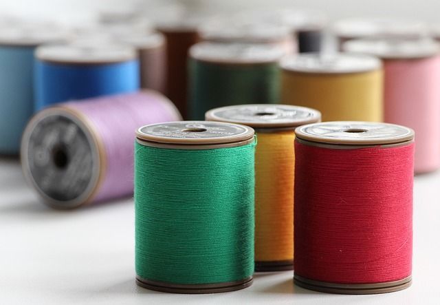 We recover recycled plastic to turn it into new thread