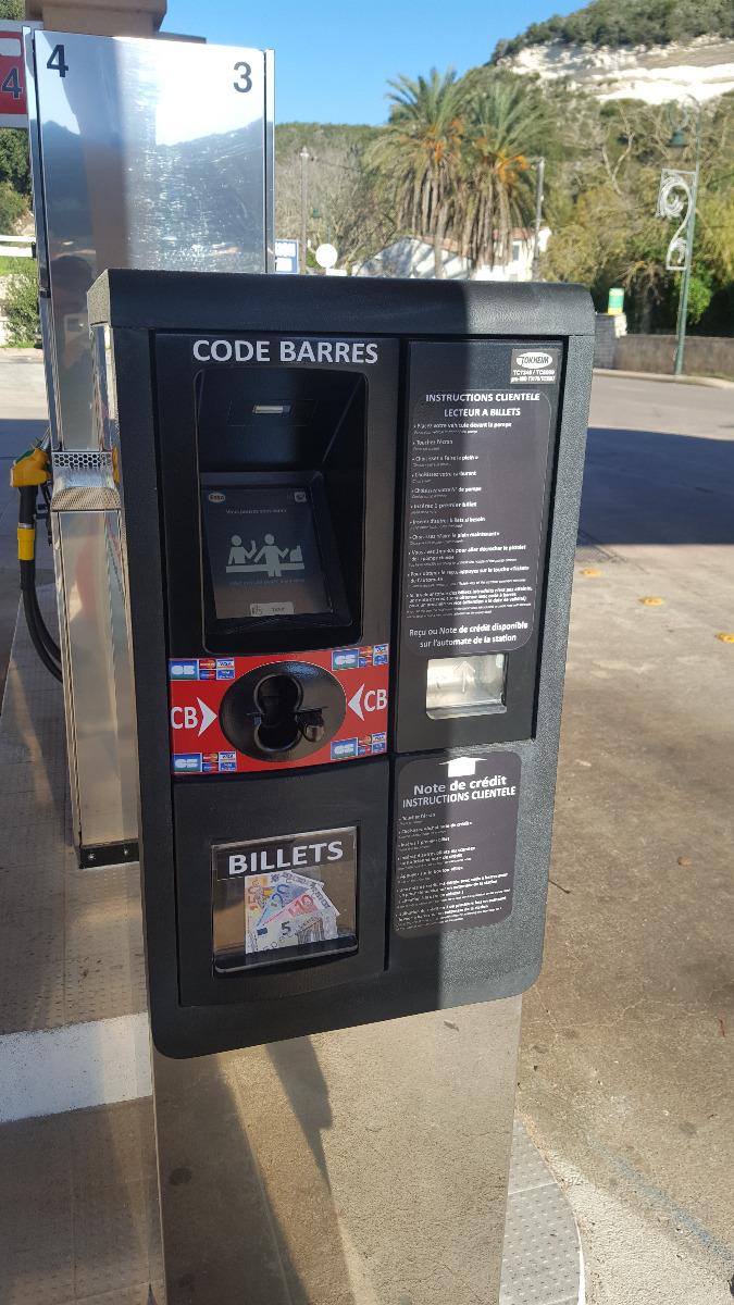 Borne de paiement carburants