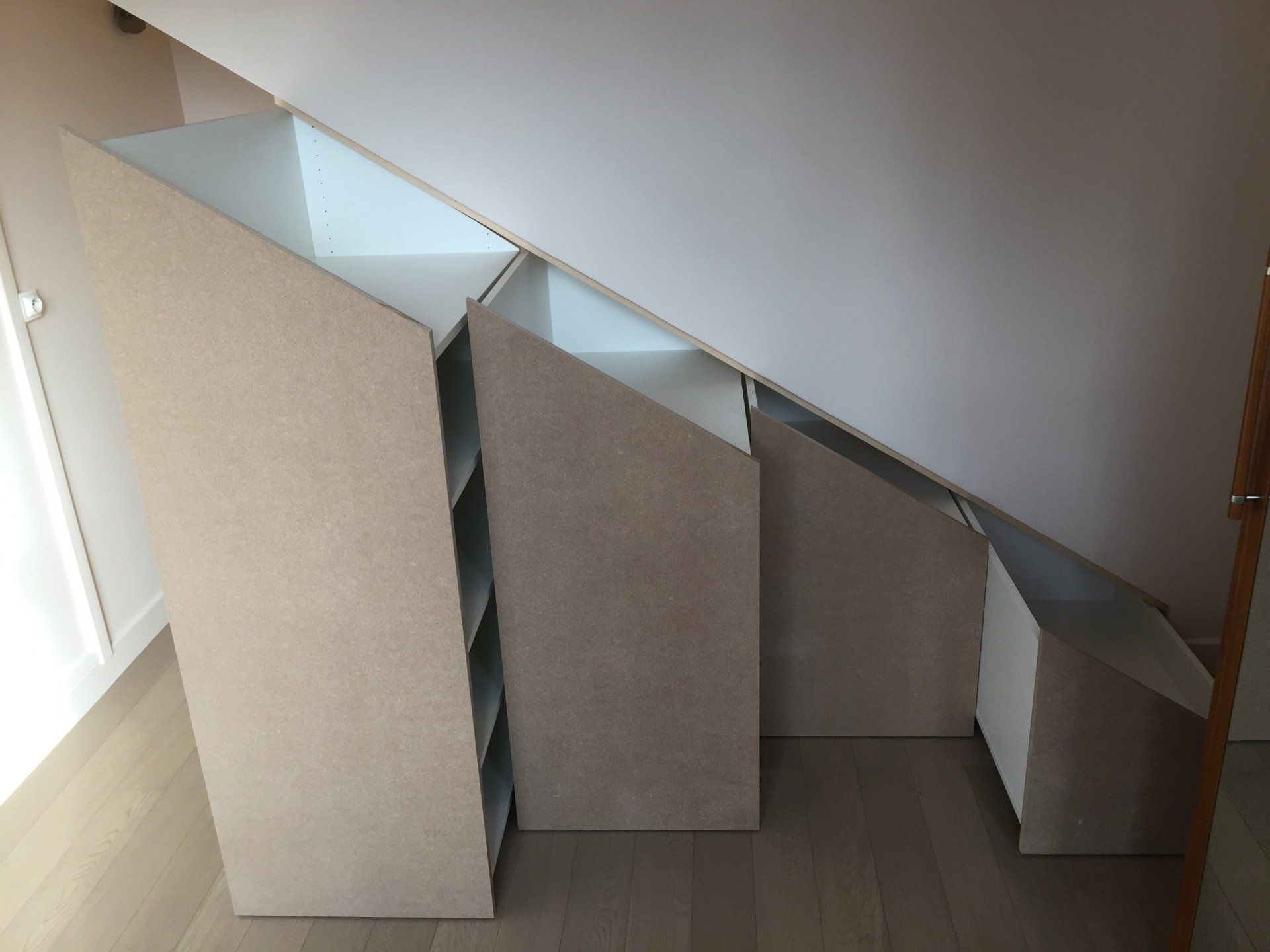 Meubles sous escalier