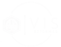 Logotipo blanco tenue con un emblema hexagonal y las letras grandes &laquo;M S&raquo; dentro de un c&iacute;rculo