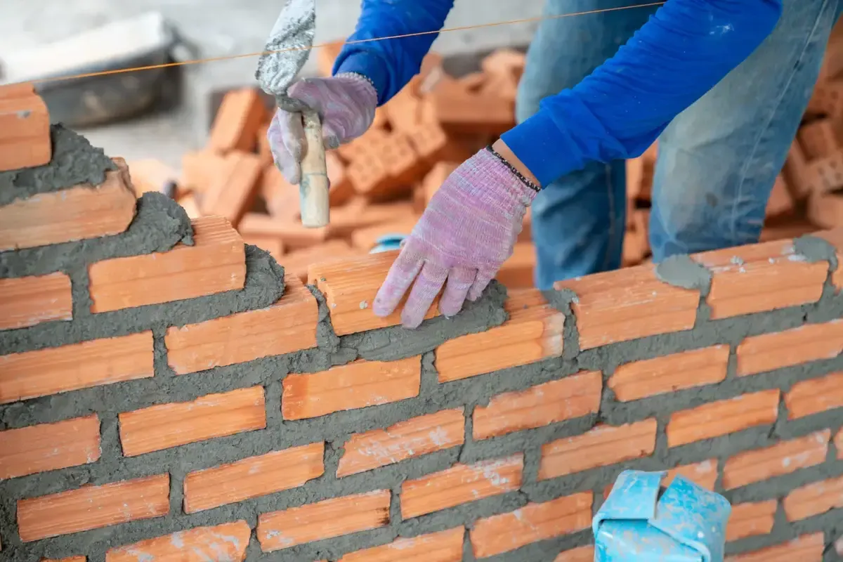 Trabajos de albañilería en Madrid - Vis Reformas