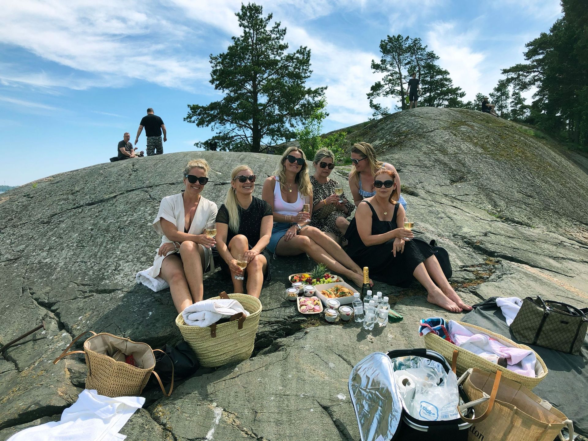 Helsinki Cruising Charters