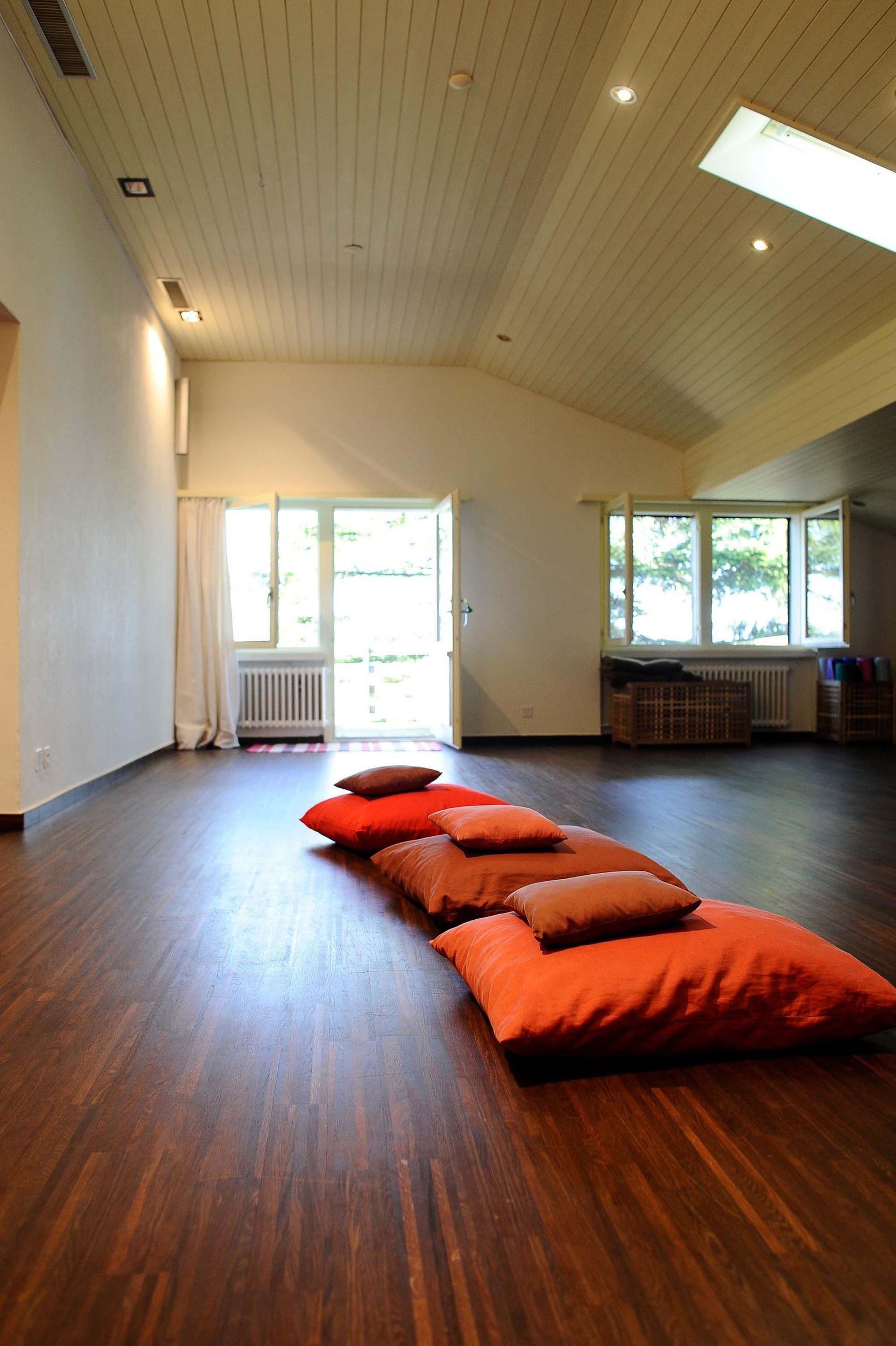 Tagungen, Seminare und Kurse - Meditationsraum - Alter Steinshof - Sternenberg