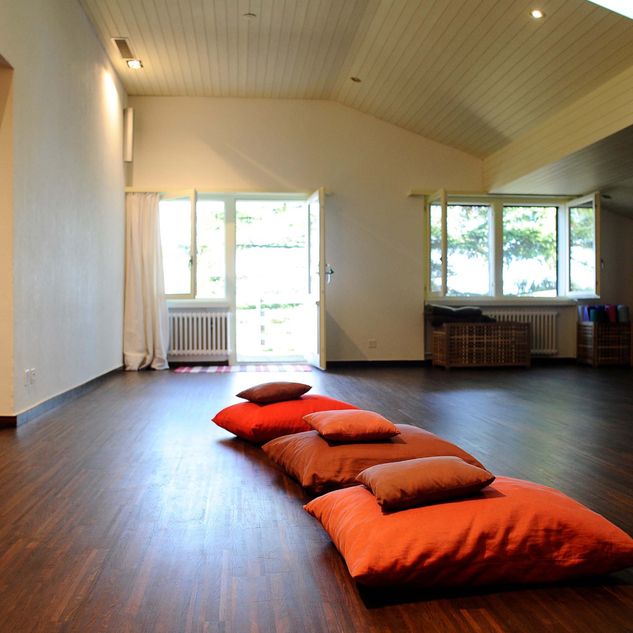 Tagungen, Seminare und Kurse - Meditationsraum - Alter Steinshof - Sternenberg