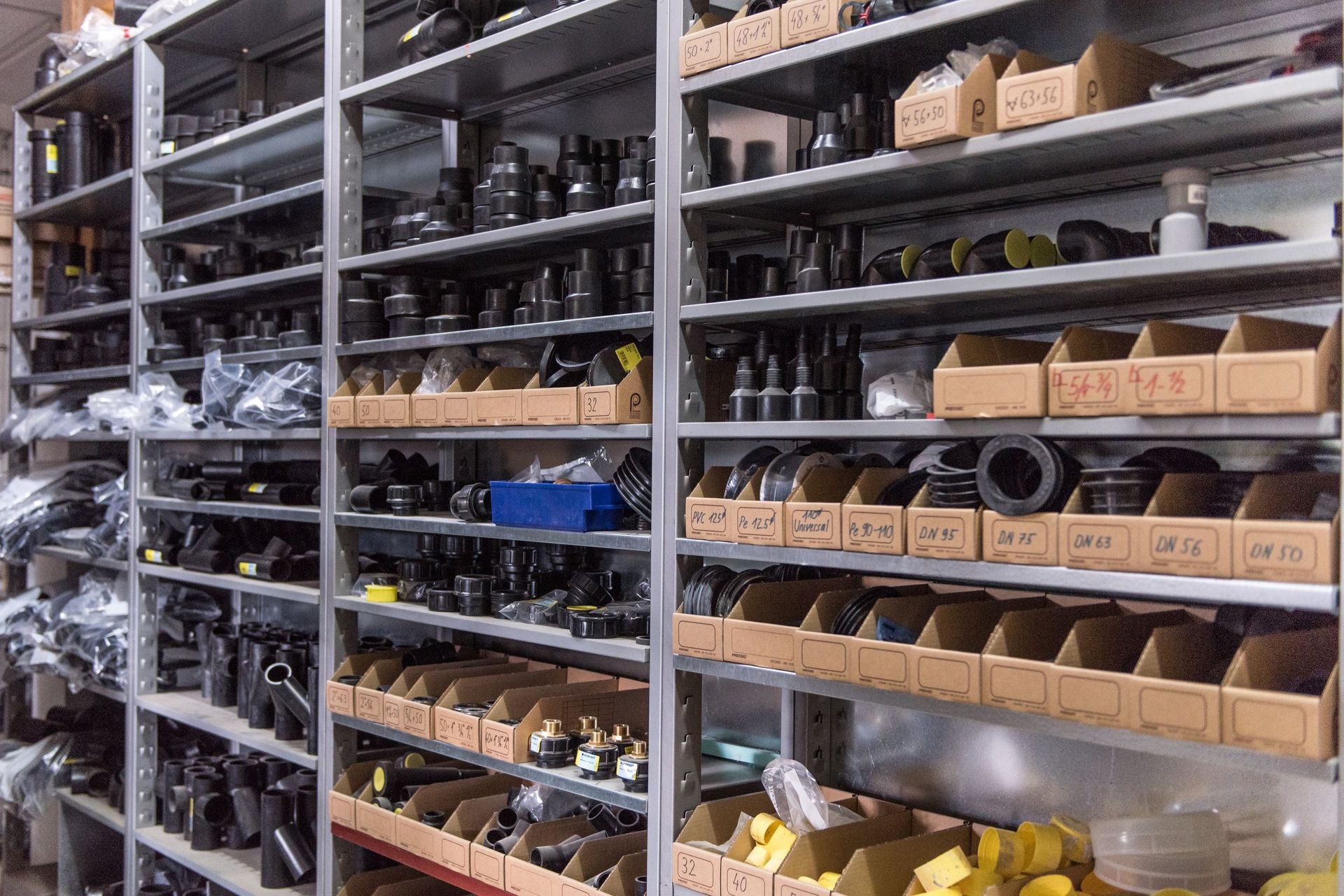 Lager - Graf Sanitär GmbH