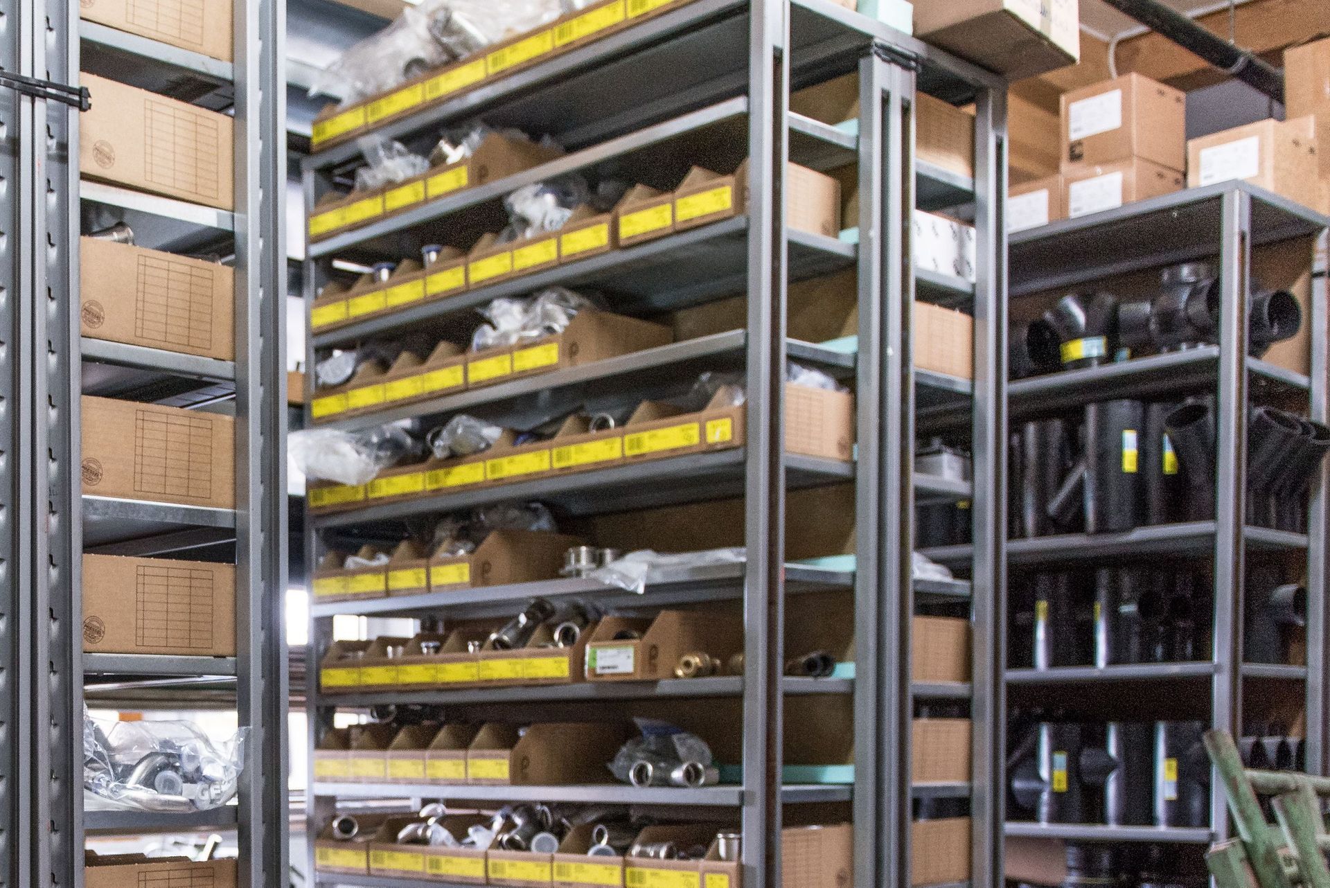 Lager - Graf Sanitär GmbH