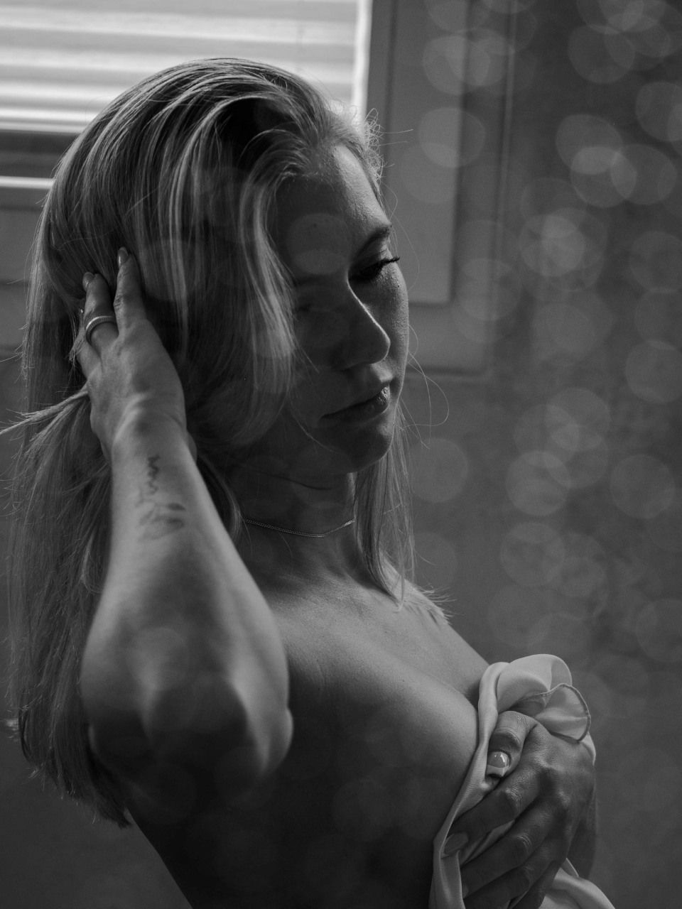 Bild Frau in der Dusche