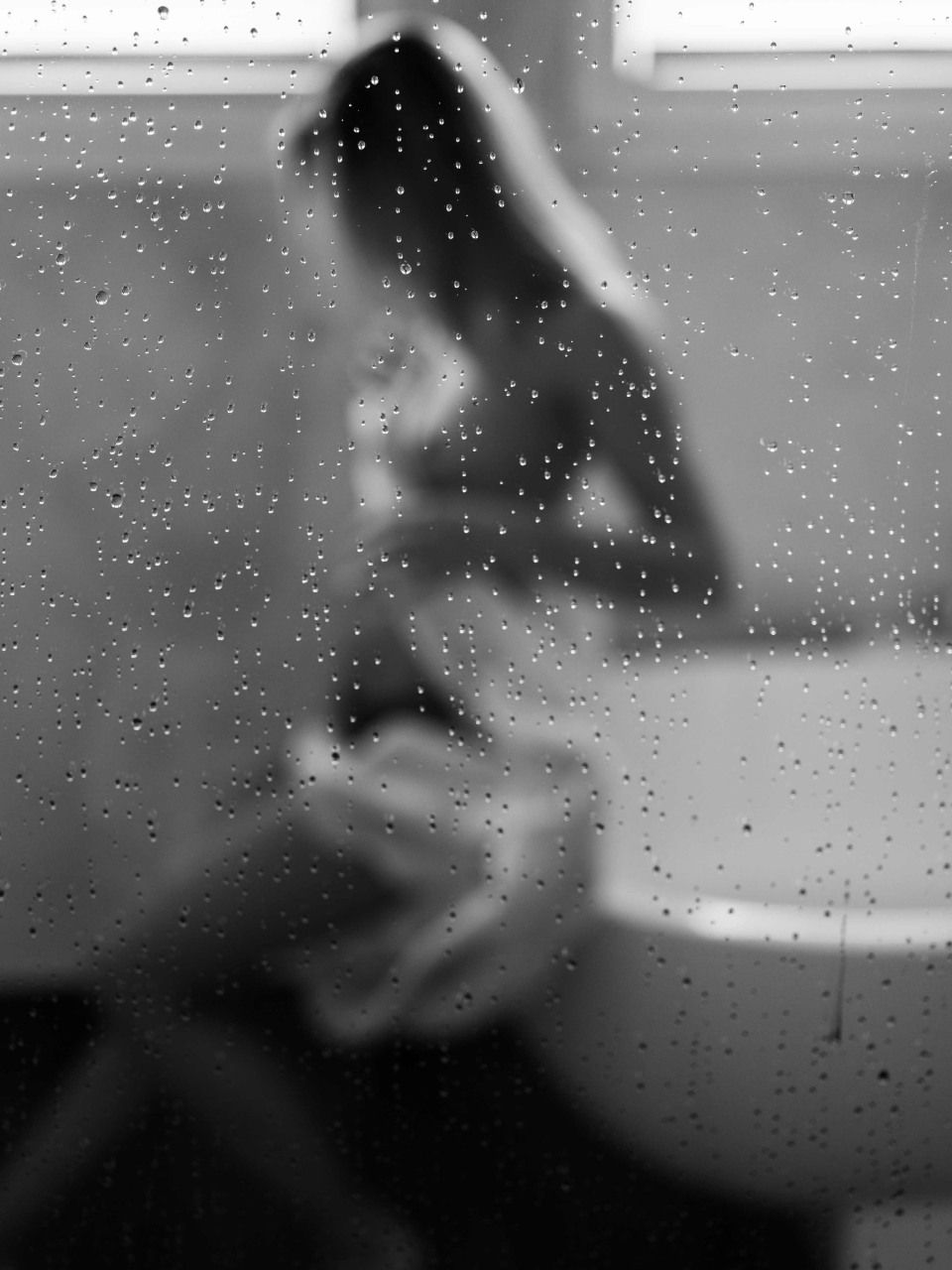 Bild Frau in der Dusche