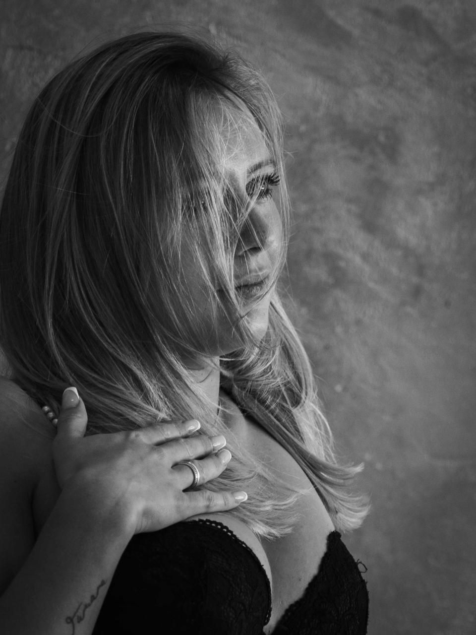 Bild Frau in Unterwäsche