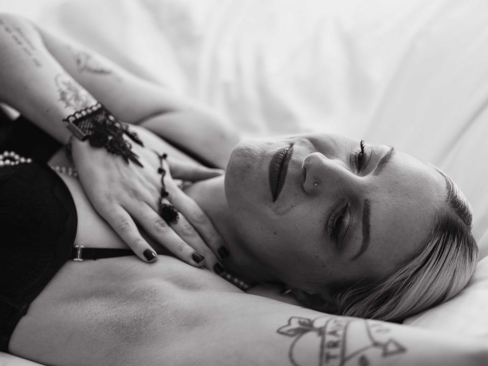 Bild Frau im Boudoir-Stil